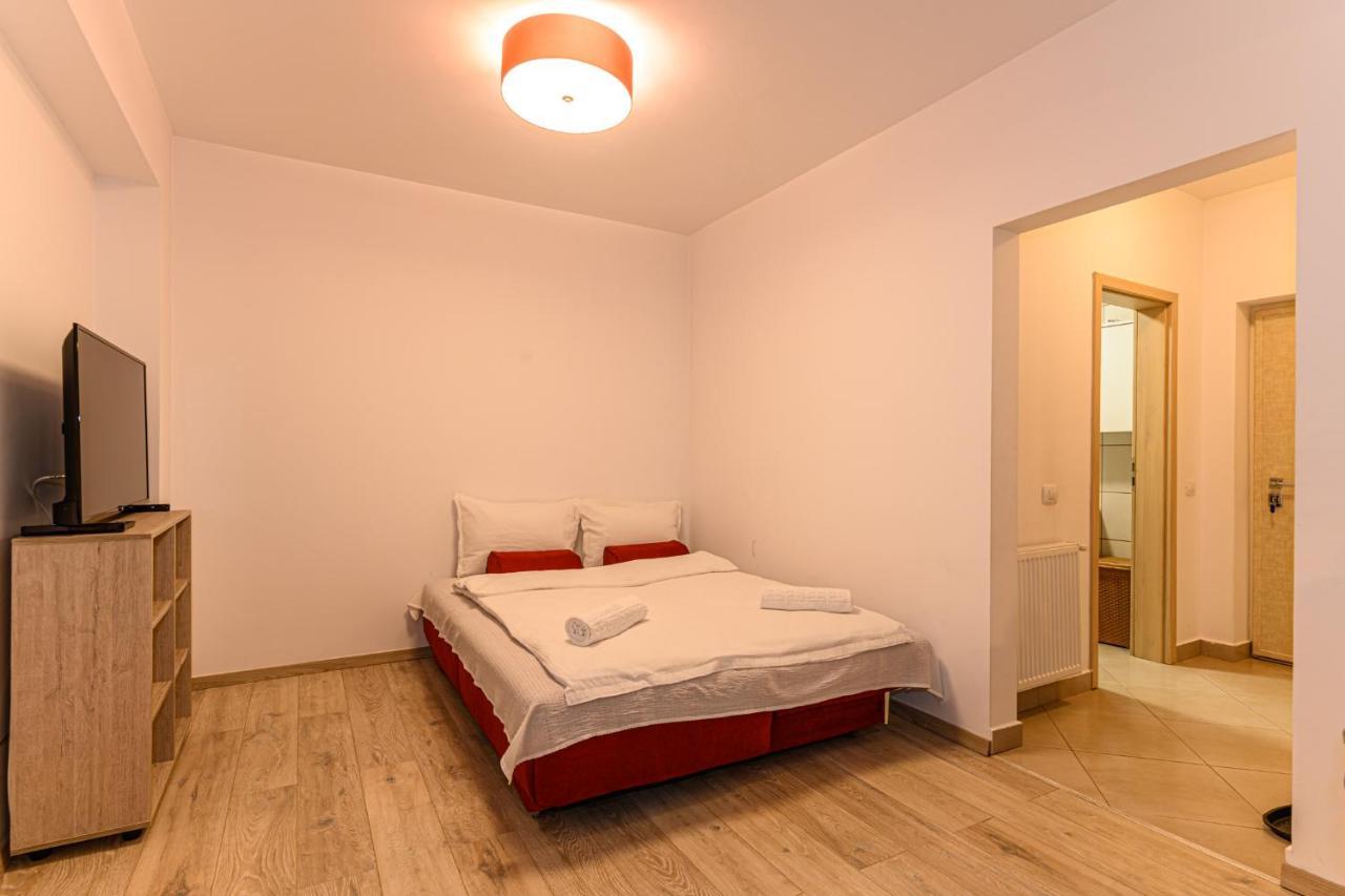 בראשוב Jad - Luxury Apartments Afi Mall מראה חיצוני תמונה